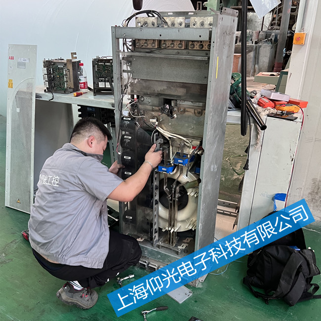 化工abb變頻器維修ACS800-07-0770-3報警顯示FF81維修