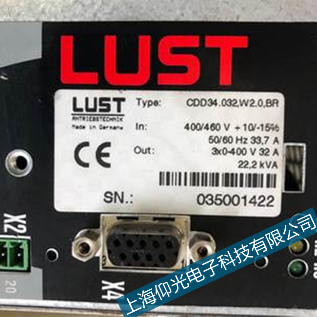 LUST魯斯特CDD32.003.C2.1.PC1伺服驅(qū)動(dòng)器紅燈閃爍維修