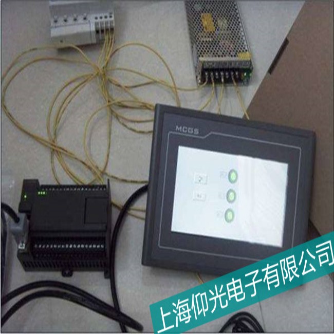 河南昆侖通泰TPC1561Hi觸摸屏通電白屏故障檢測(cè)維修
