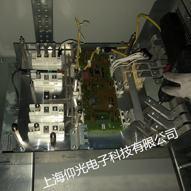 珠海abb變頻器維修哪里有ACS800-07-0260-7報(bào)警3381維修