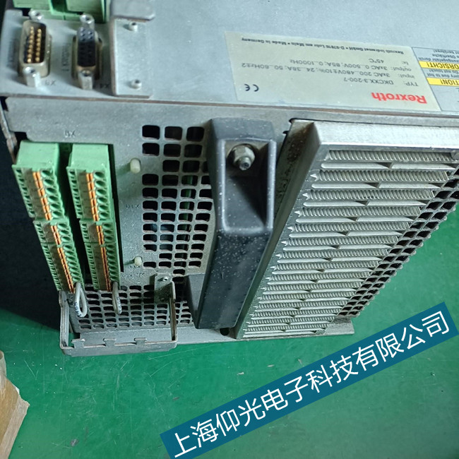 力士樂伺服驅(qū)動控制器F7042錯誤該如何處理