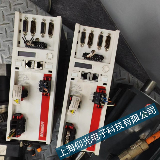 倍福BK2020驅(qū)動器顯示F760通信問題維修服務(wù)