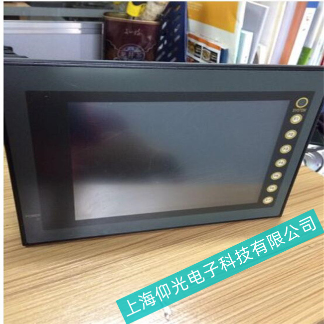 富士觸摸屏TS2060維修上電燒保險故障維修(答疑解惑)