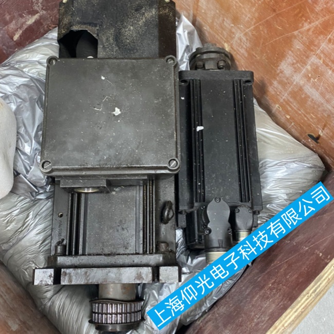 博世力士樂伺服電機(jī)維修MDD112D-N-030-N2L-130PB1報警F8102維修