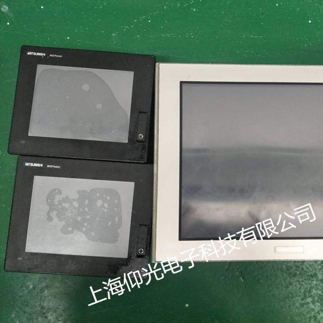 (不限品牌)工業(yè)觸摸屏無顯示/不開機/不亮按鍵失靈故障維修