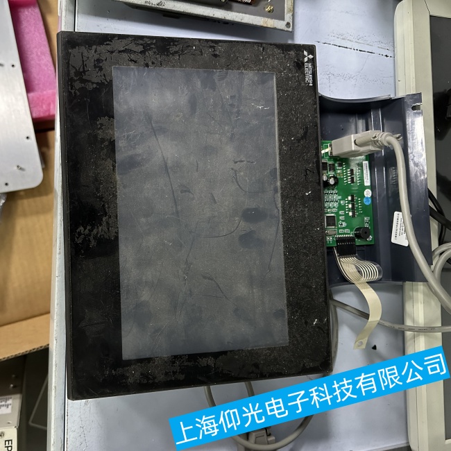 徐州三菱觸摸屏A975GOT-TBD-B畫面出現(xiàn)干擾紋故障維修服務誠信企業(yè)